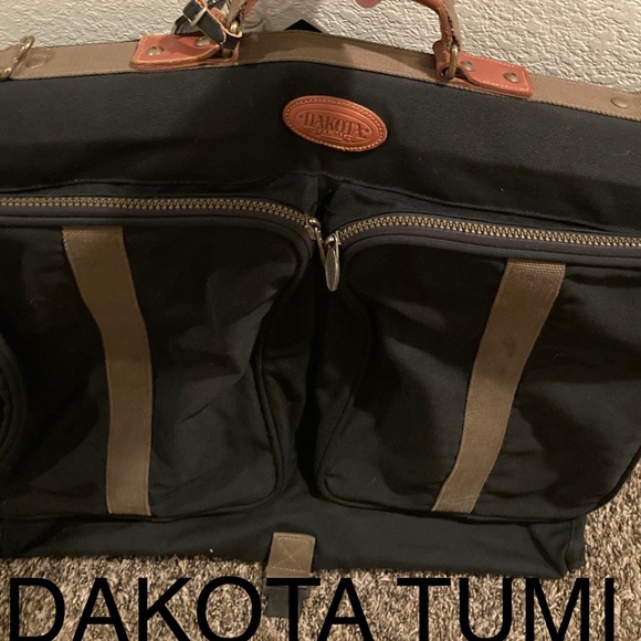tumi dakota luggage